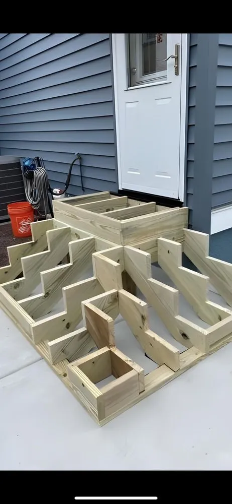 Professional yard maintenance for outdoor upgrades across Jesup, GA - Middleton’s Residential Construction and Landscaping Lvl