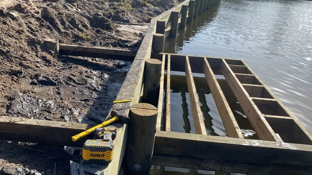 Reliable lawn mowing service in Jesup, GA by Middleton’s Residential Construction and Landscaping Lvl