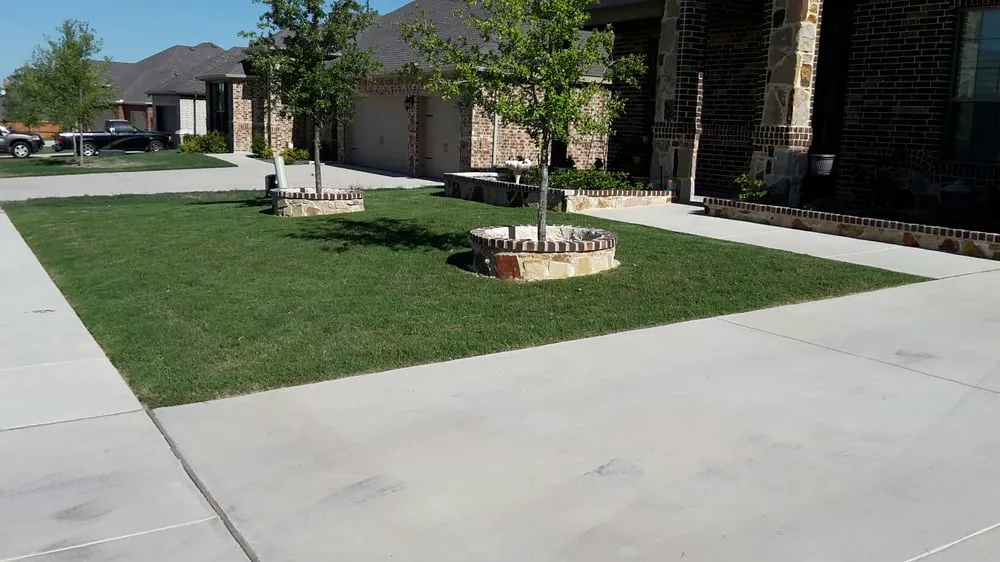 Top-rated landscape design for year-round maintenance across Midlothian, TX - Midlothian Lawn Care