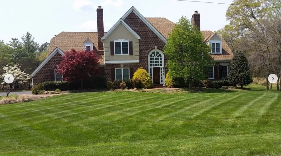 Reliable garden landscaping for residential properties across Plainfield, IL - Midnight Landscaping