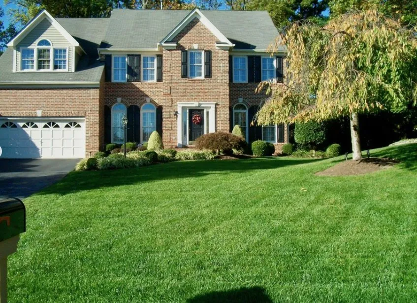 Trusted residential landscaping in Plainfield, IL - Midnight Landscaping