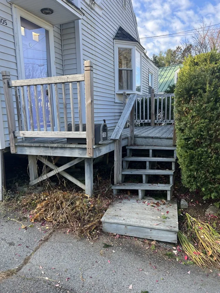 Expert lawn care service experts serving Holden, ME - Midnight Solutions