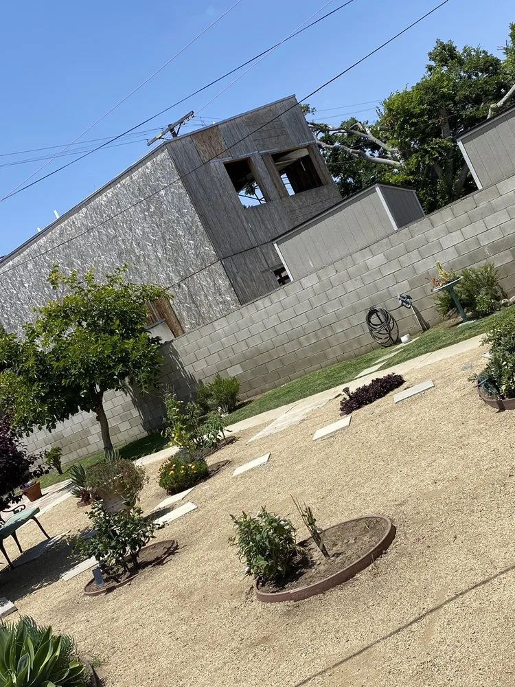 Trusted garden landscaping for homes in Los Angeles, CA by Midtown Landscape