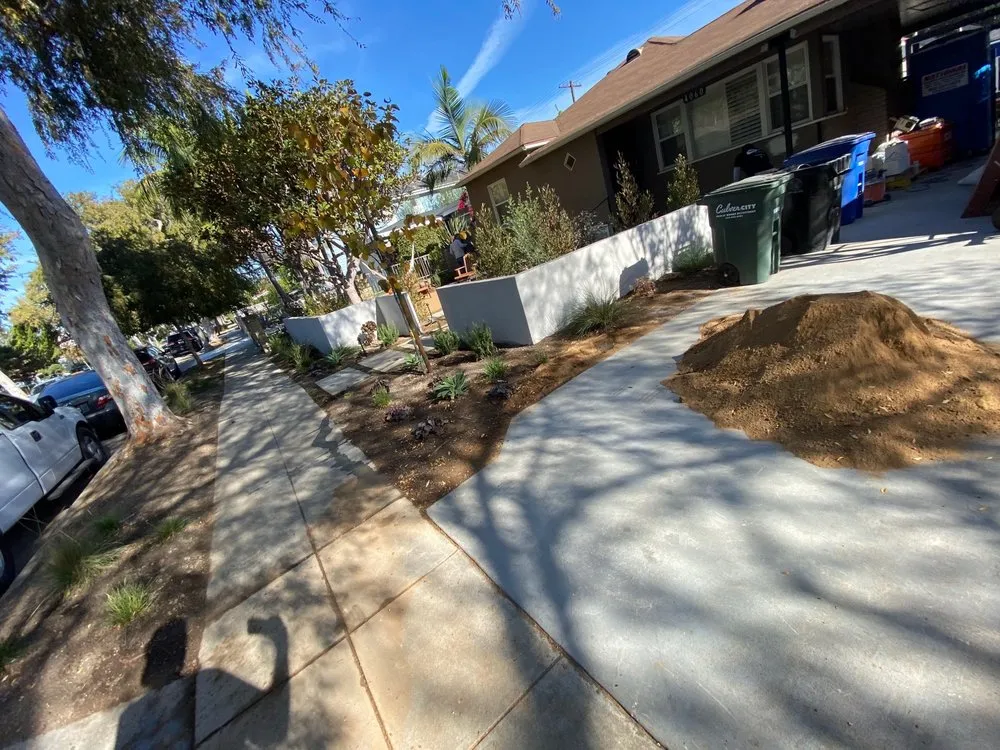 Trusted residential landscaping in Los Angeles, CA by Midtown Landscape