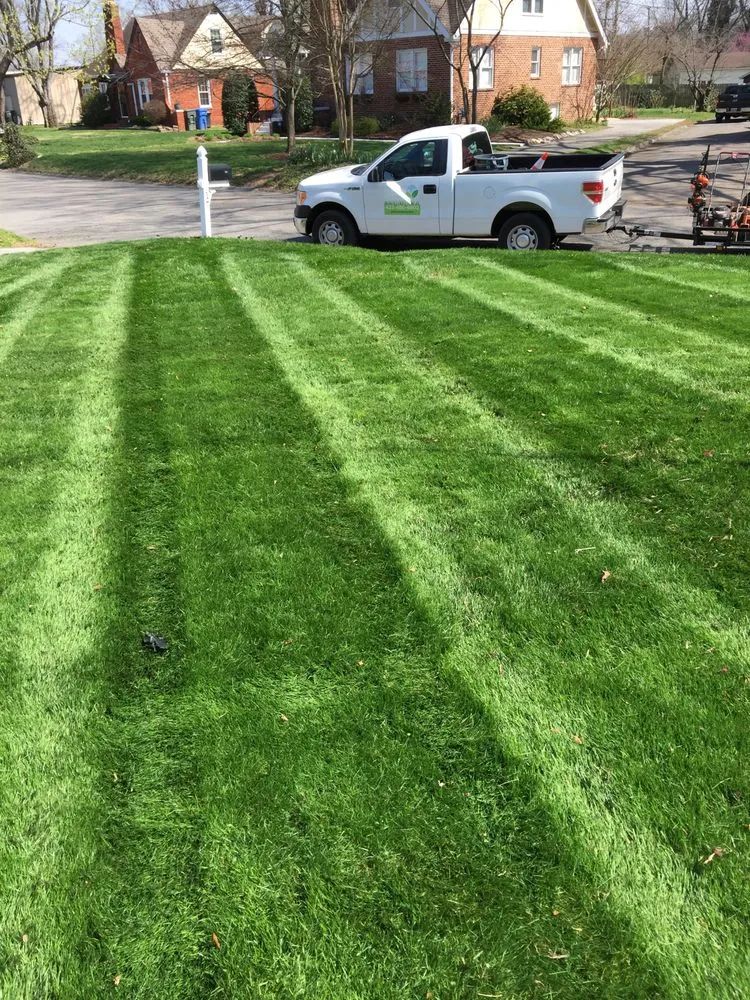 Local lawn mowing service in Chattanooga, TN - Midtown Lawn Care