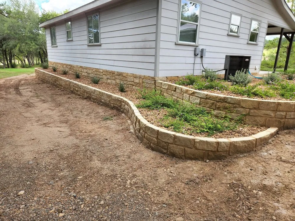 Professional garden landscaping experts serving Columbus, TX - Midway Water Gardens