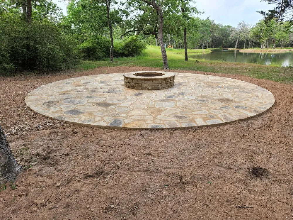 Expert garden landscaping for homes in Columbus, TX by Midway Water Gardens