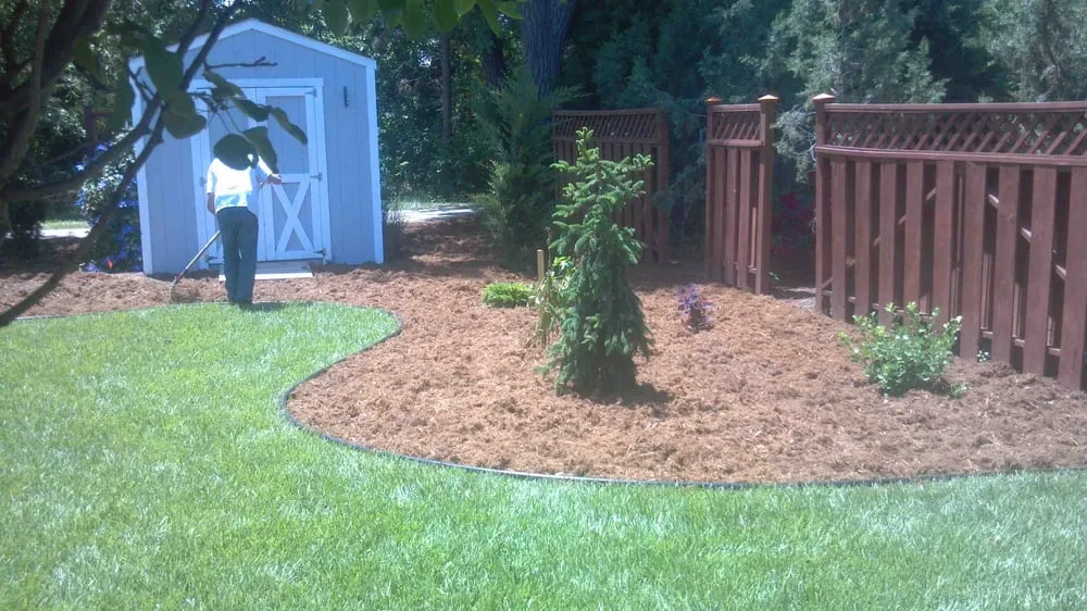 Professional garden landscaping in Hutchinson, KS by Midwest Lawn & Sprinkler
