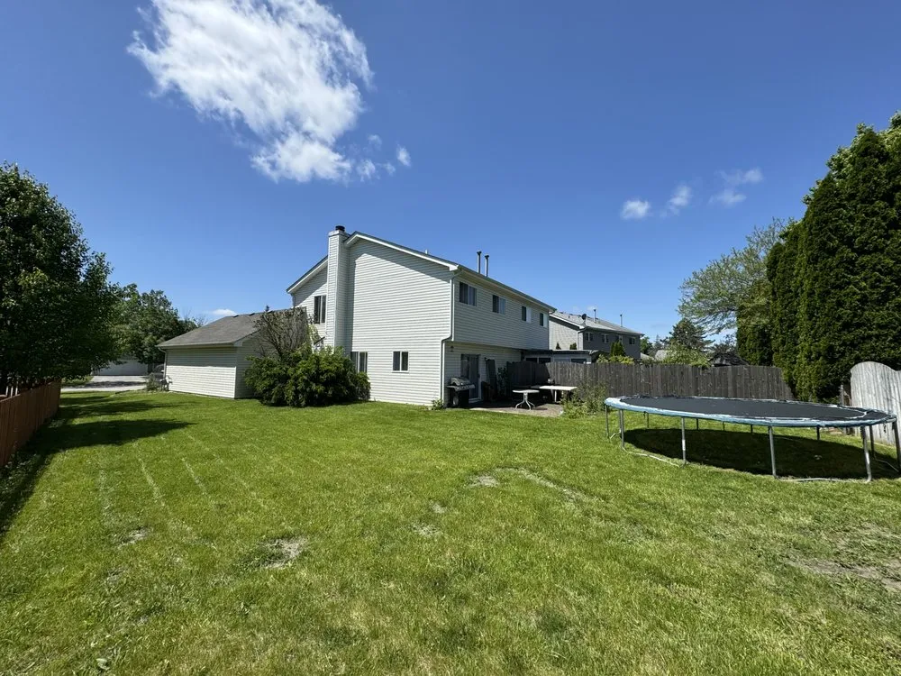 Reliable landscape design experts serving Aurora, IL - Midwest Lawn Care