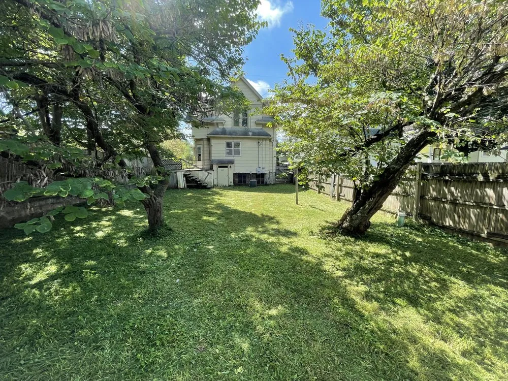 Top-rated outdoor landscaping in Atchison, KS - Midwest Mowing Company