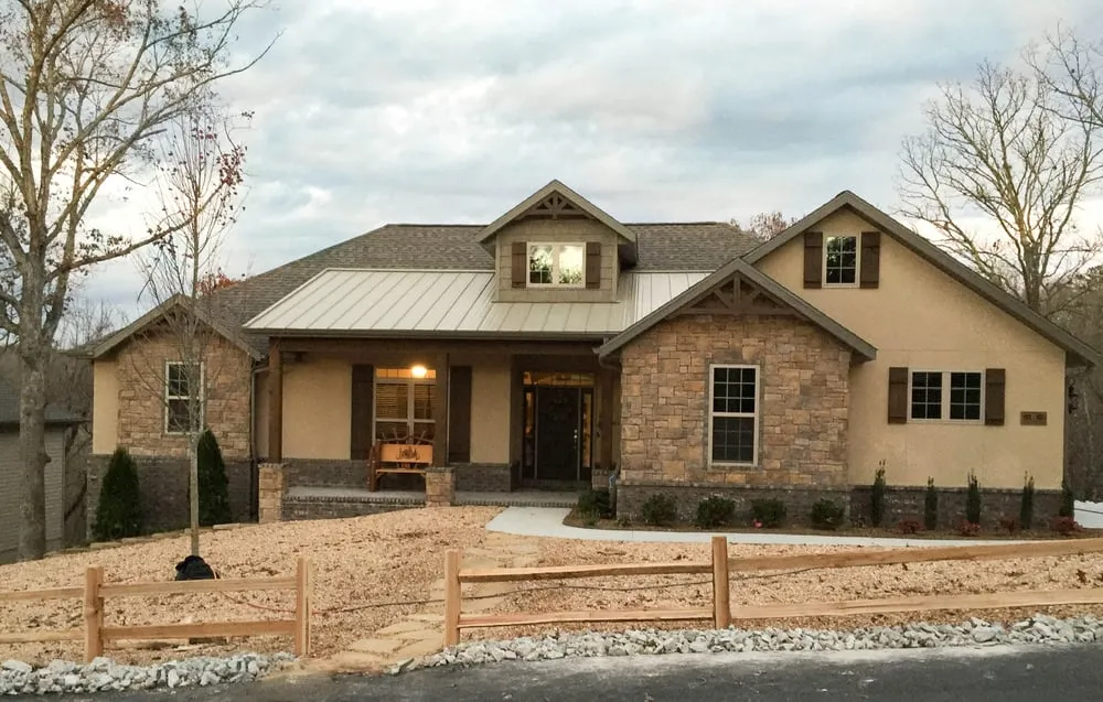 Local yard cleanup service experts serving Rogers, AR - Midwest Outdoor Concepts