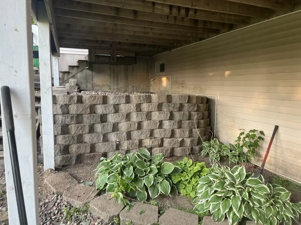 Top-rated lawn care service in Cashton, WI - Midwest Property Renovation