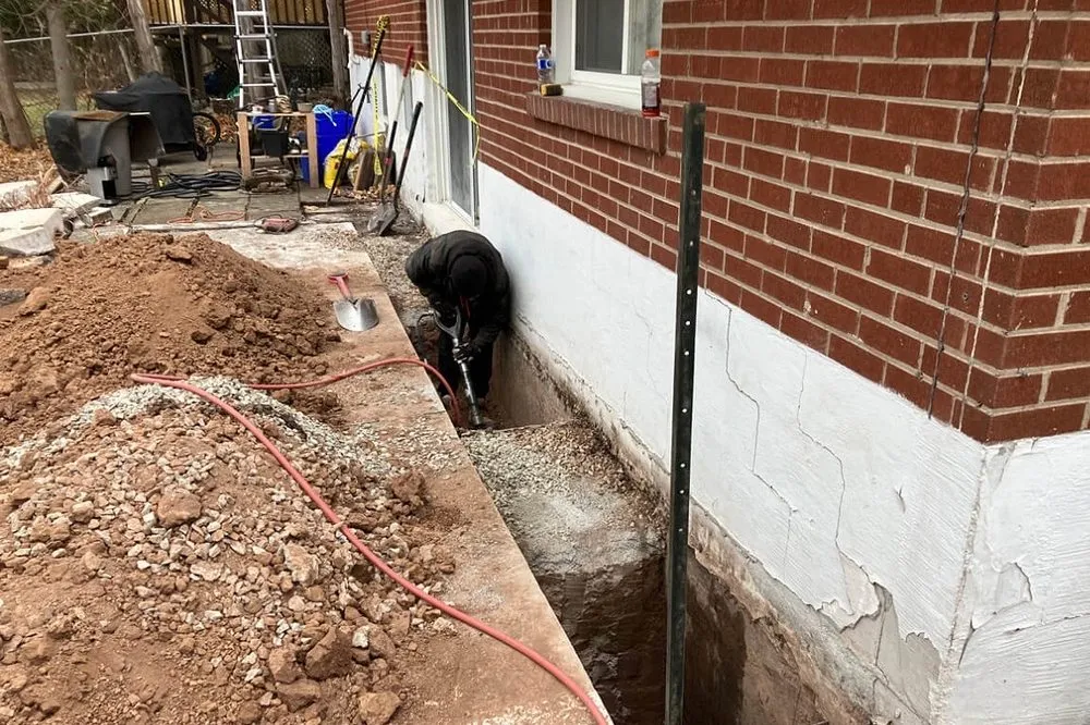 Affordable lawn care service in Kansas City, MO by Midwest Pros