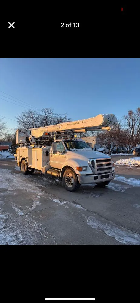 Custom garden landscaping for beautiful yards across Kansas City, MO - Midwest Pros