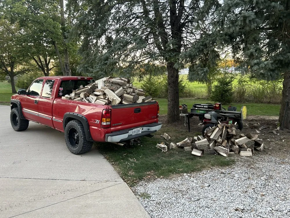 Custom yard maintenance in Plainfield, IL by Midwest Service Works