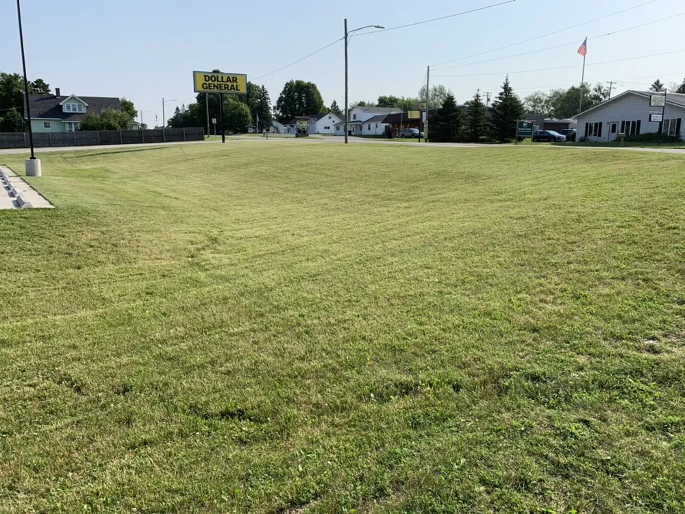 Local outdoor landscaping experts serving Iron Mountain, MI - Midwest Snow and Lawn Care