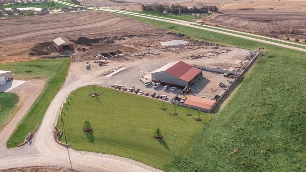 Custom residential landscaping experts serving Bennet, NE - Midwest Walls & Landscape