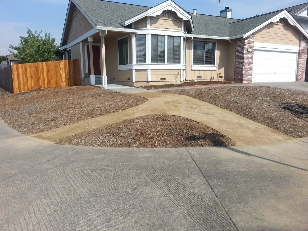 Local landscaping services for year-round maintenance in Rohnert Park, CA by Midyett Construction