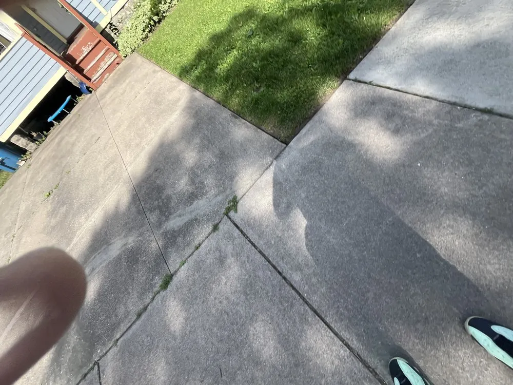 Custom outdoor landscaping experts serving Kalamazoo, MI - Miggy’s Machines