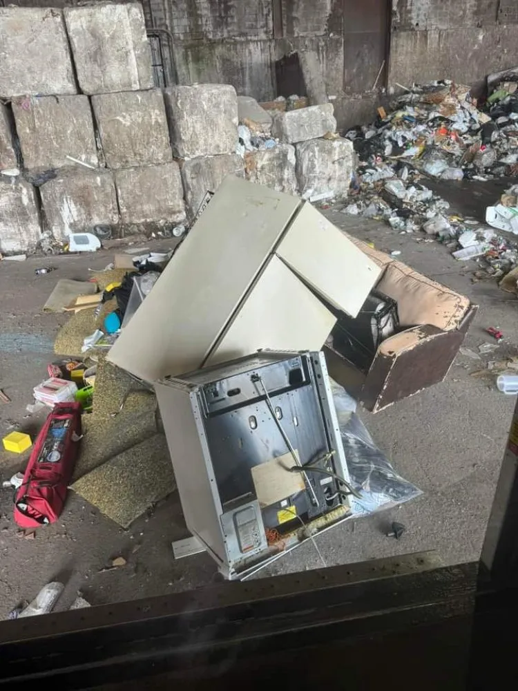 Reliable yard maintenance experts serving Ford Heights, IL - Might Man