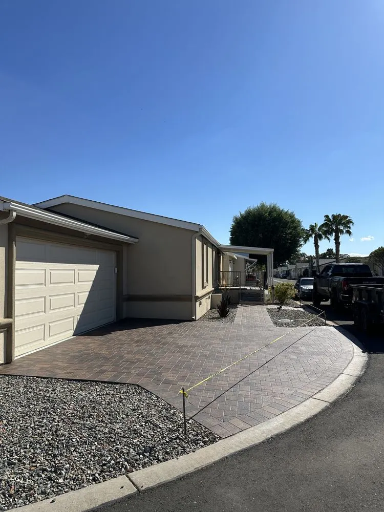 Top-rated yard cleanup service in Surprise, AZ - Mighty Canyon Landscape