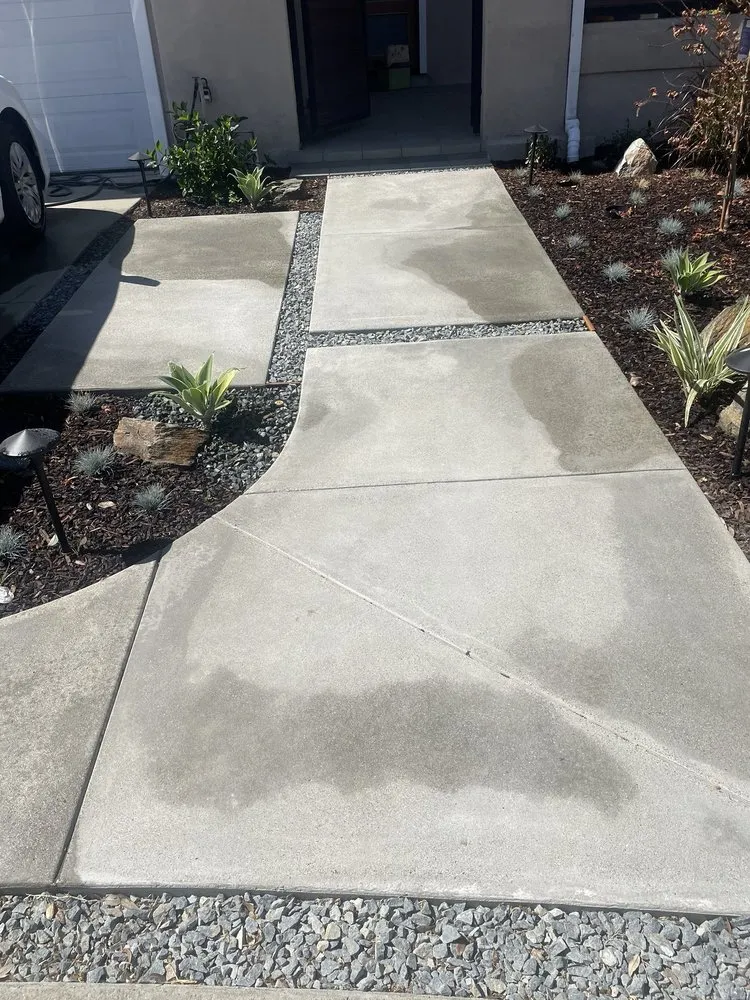 Professional landscape design for year-round maintenance in Long Beach, CA by Mighty Mow Landscaping
