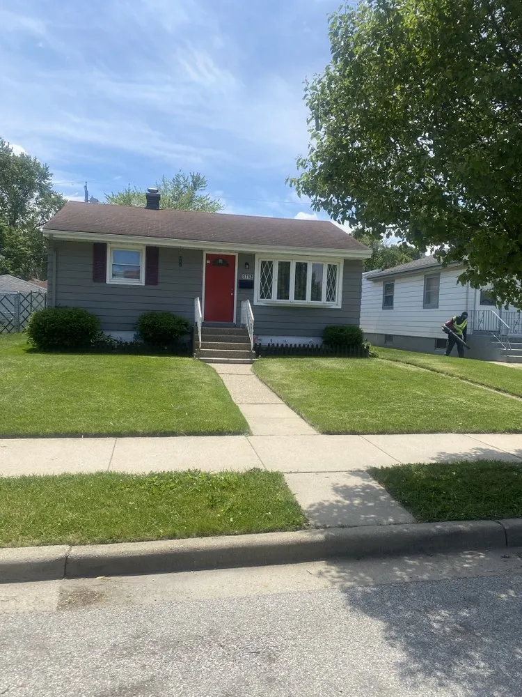 Expert yard cleanup service with custom design across Albemarle, NC - Mightys Lawn Care