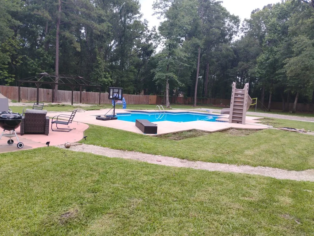 Top-rated landscaping services for outdoor upgrades in New Caney, TX by Migos Home Repair