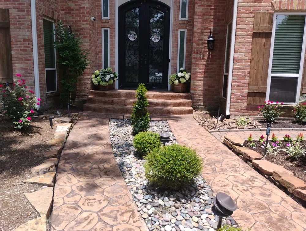 Reliable outdoor landscaping in New Caney, TX by Migos Home Repair