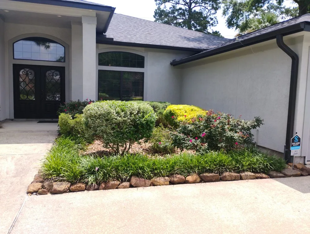 Local residential landscaping with custom design in New Caney, TX by Migos Home Repair