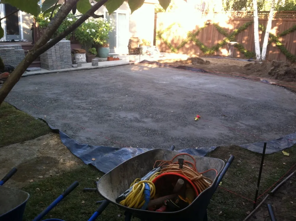 Trusted landscaping services experts serving Redwood City, CA - Miguel Dorantes
