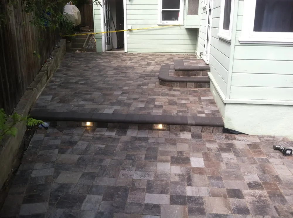 Trusted yard maintenance for beautiful yards across Redwood City, CA - Miguel Dorantes