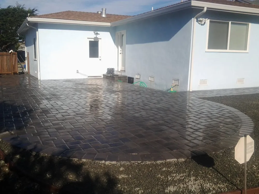 Reliable lawn care service in Redwood City, CA by Miguel Dorantes