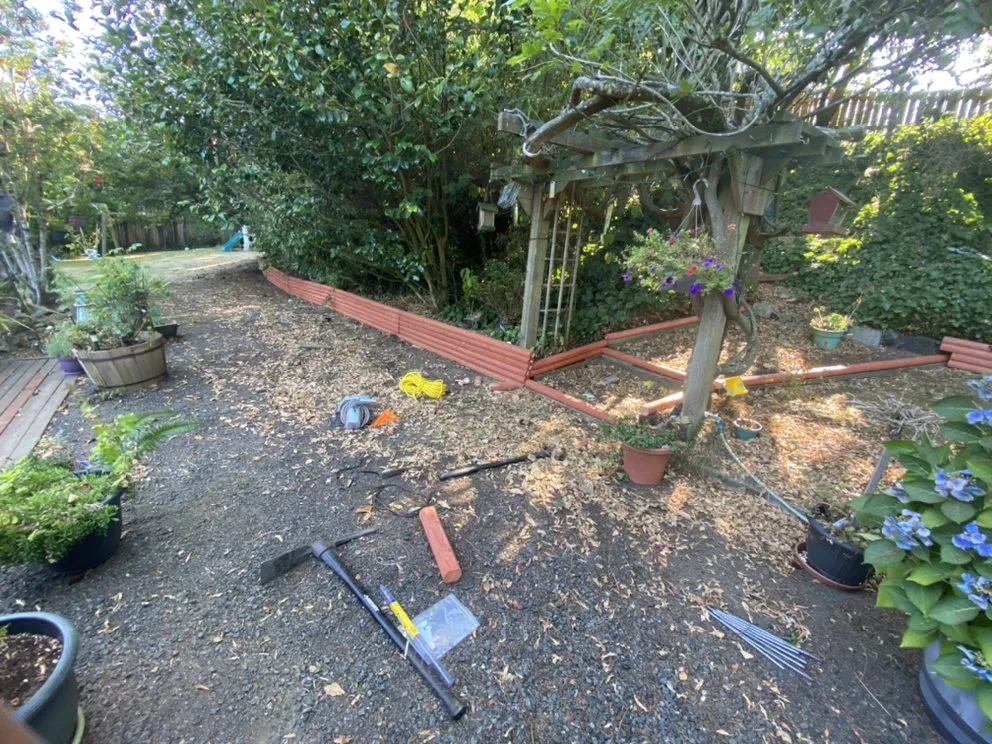 Expert garden landscaping with custom design in Bremerton, WA by Miguel Gaspar lawn care