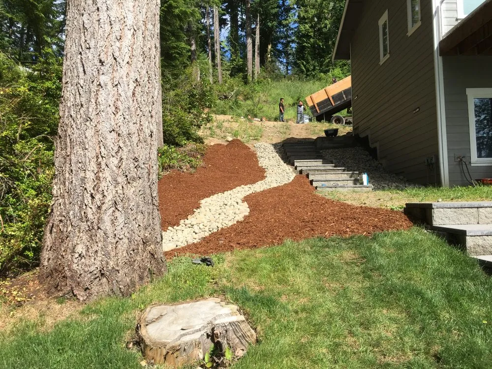 Local residential landscaping in Bremerton, WA by Miguel Gaspar lawn care