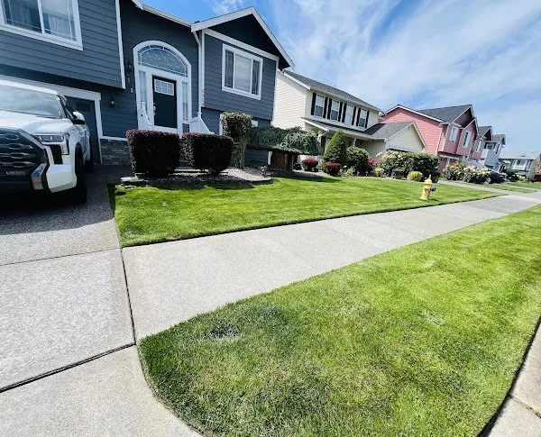 Local lawn care service near you in Belfair, WA by Miguel Landscaping