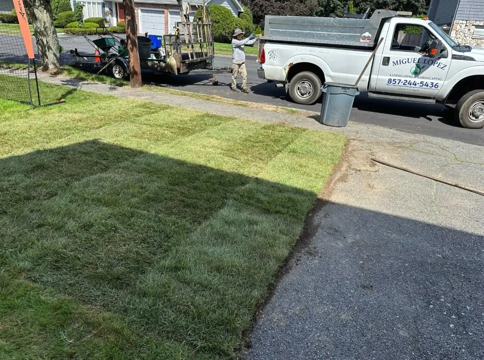 Professional garden landscaping experts serving Swampscott, MA - Miguel Lopez Landscaping & Hardscaping