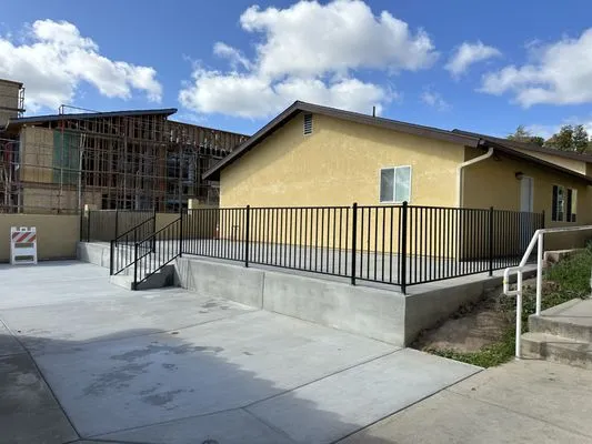 Miguelitos Landscaping Logo