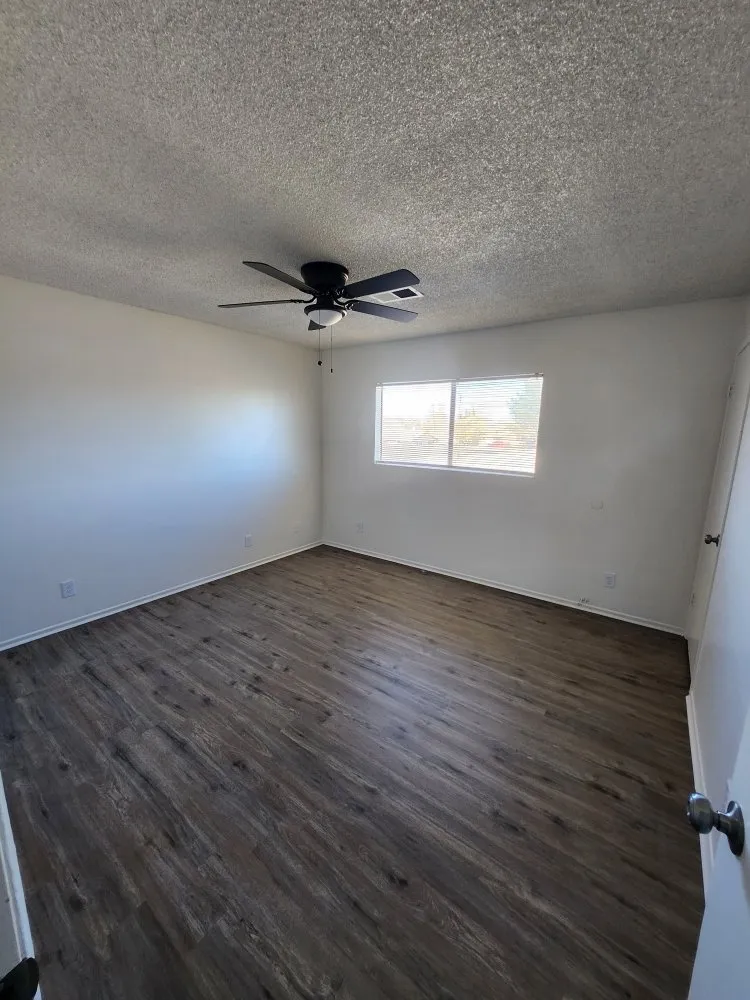 Custom garden landscaping in Palmdale, CA - Miguel's Handyman Services