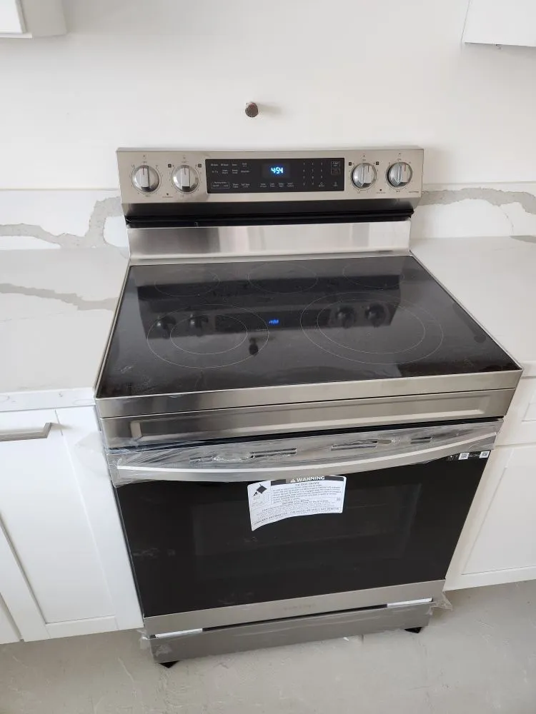 Local outdoor landscaping in Palmdale, CA - Miguel's Handyman Services