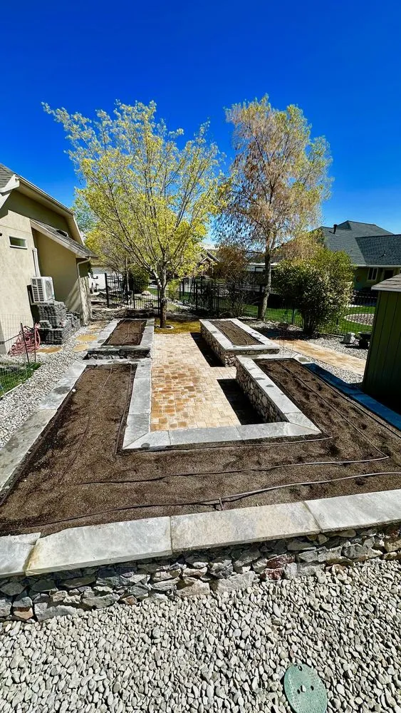 Professional garden landscaping near you across Riverton, UT - Miguel’s Home Care