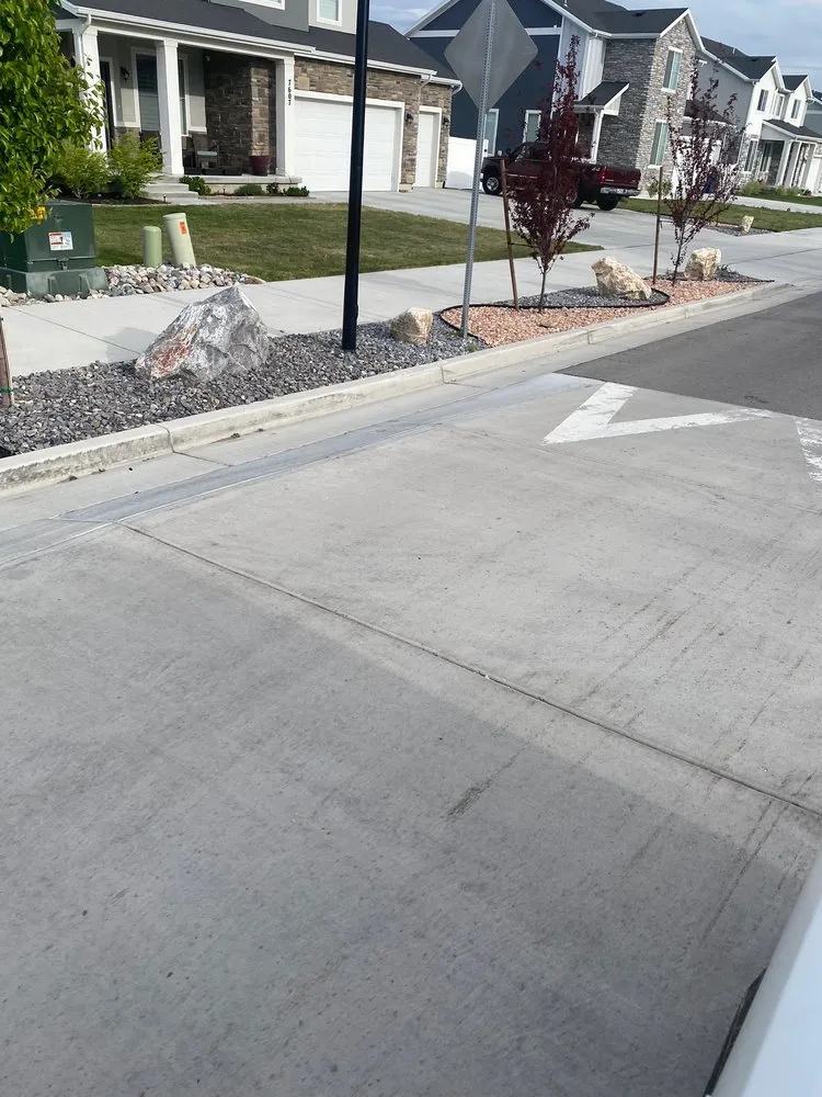 Top-rated residential landscaping experts serving Riverton, UT - Miguel’s Home Care