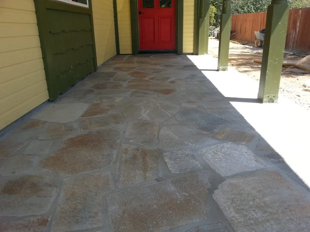 Top-rated yard cleanup service experts serving Pine Grove, CA - Miguels Landscaping