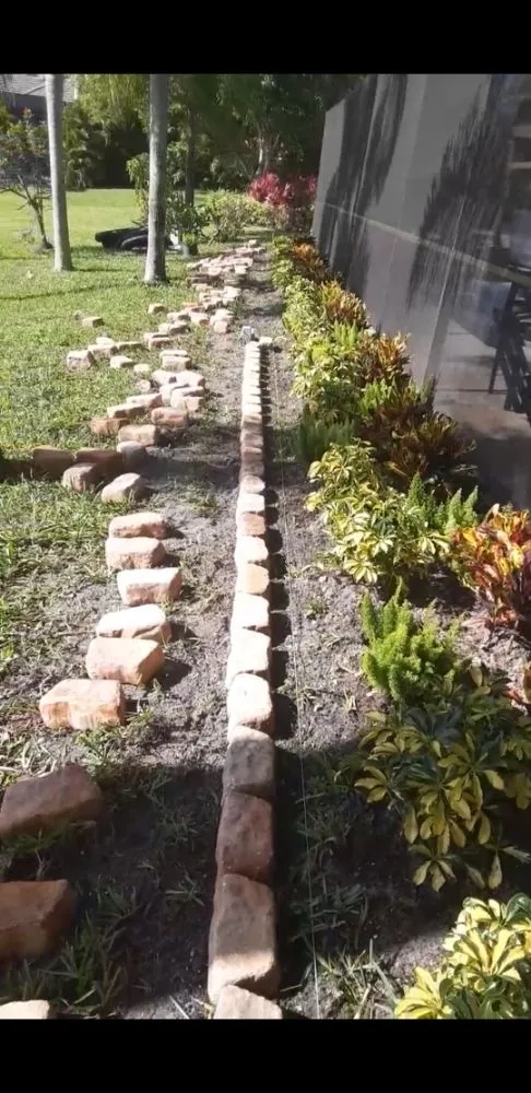 Custom lawn mowing service in West Palm Beach, FL - Miguel's Landscaping Services