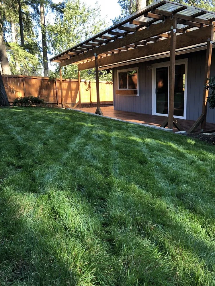 Reliable outdoor landscaping experts serving Corvallis, OR - Miguel's Lawn Care