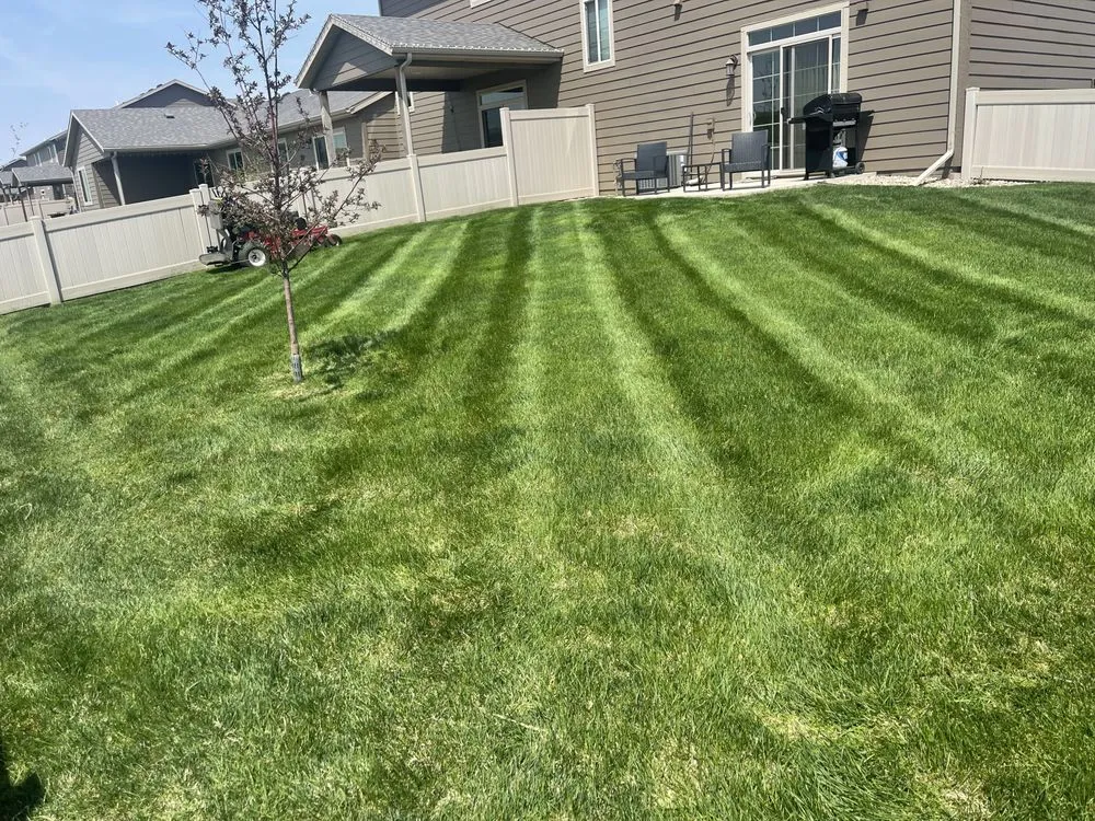 Reliable garden landscaping for outdoor upgrades in Sioux Falls, SD by Miguel’s Property Maintenance