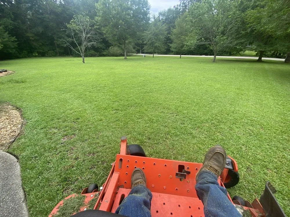 Affordable yard cleanup service in Monticello, FL by Miguel's Zero Turn Lawn Service