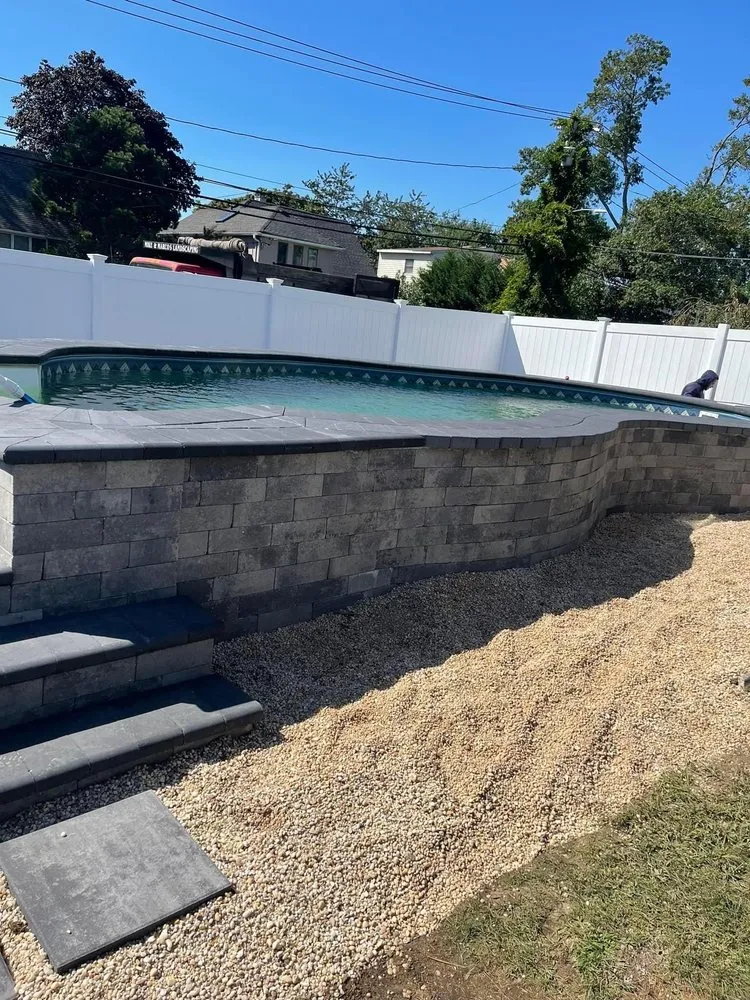 Professional garden landscaping in Wantagh, NY - Mike & Marcos Landscaping