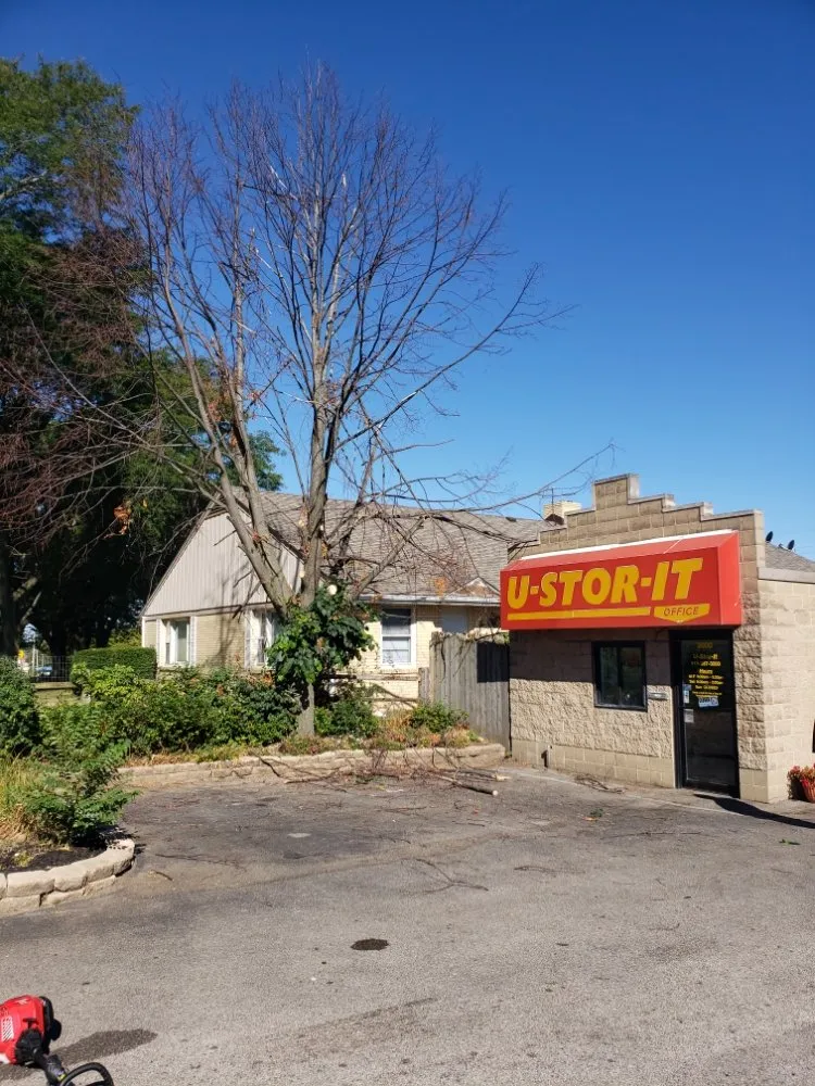 Reliable lawn care service in Rockford, IL - Mike & Son's Property Maintenance