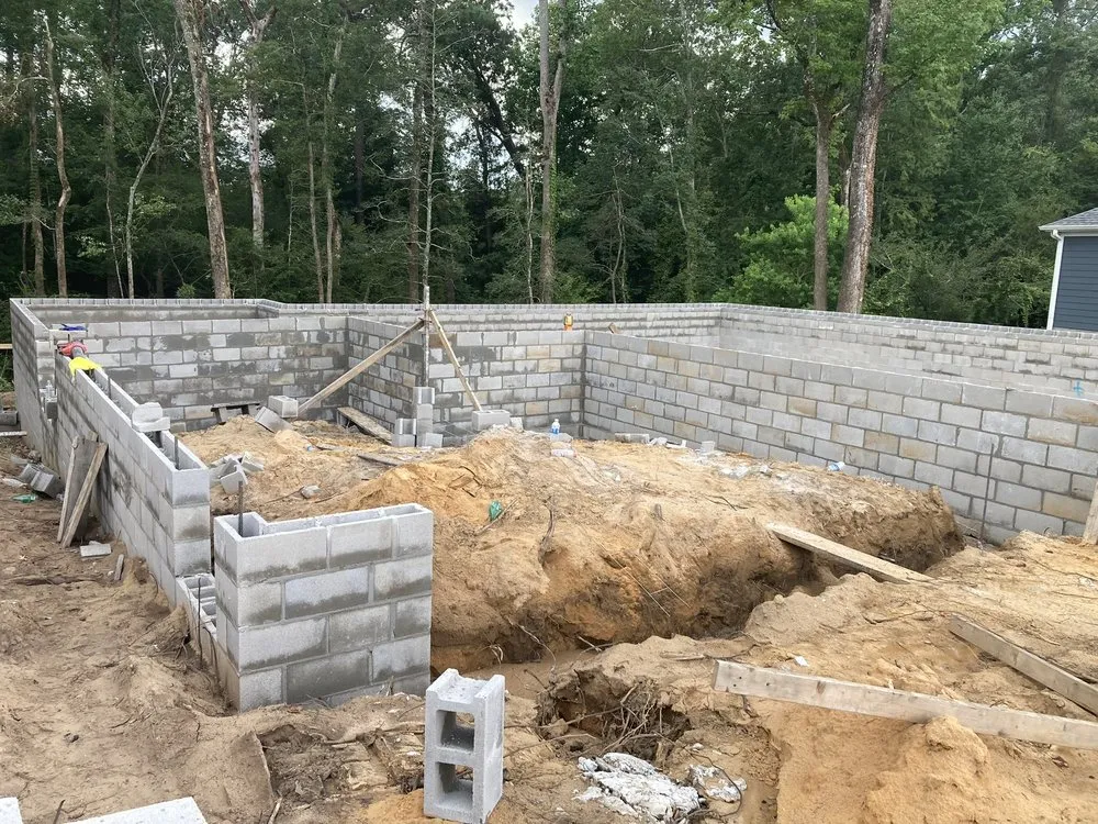 Trusted lawn mowing service in Conway, SC by Mike Albano Landscaping & Home Improvements